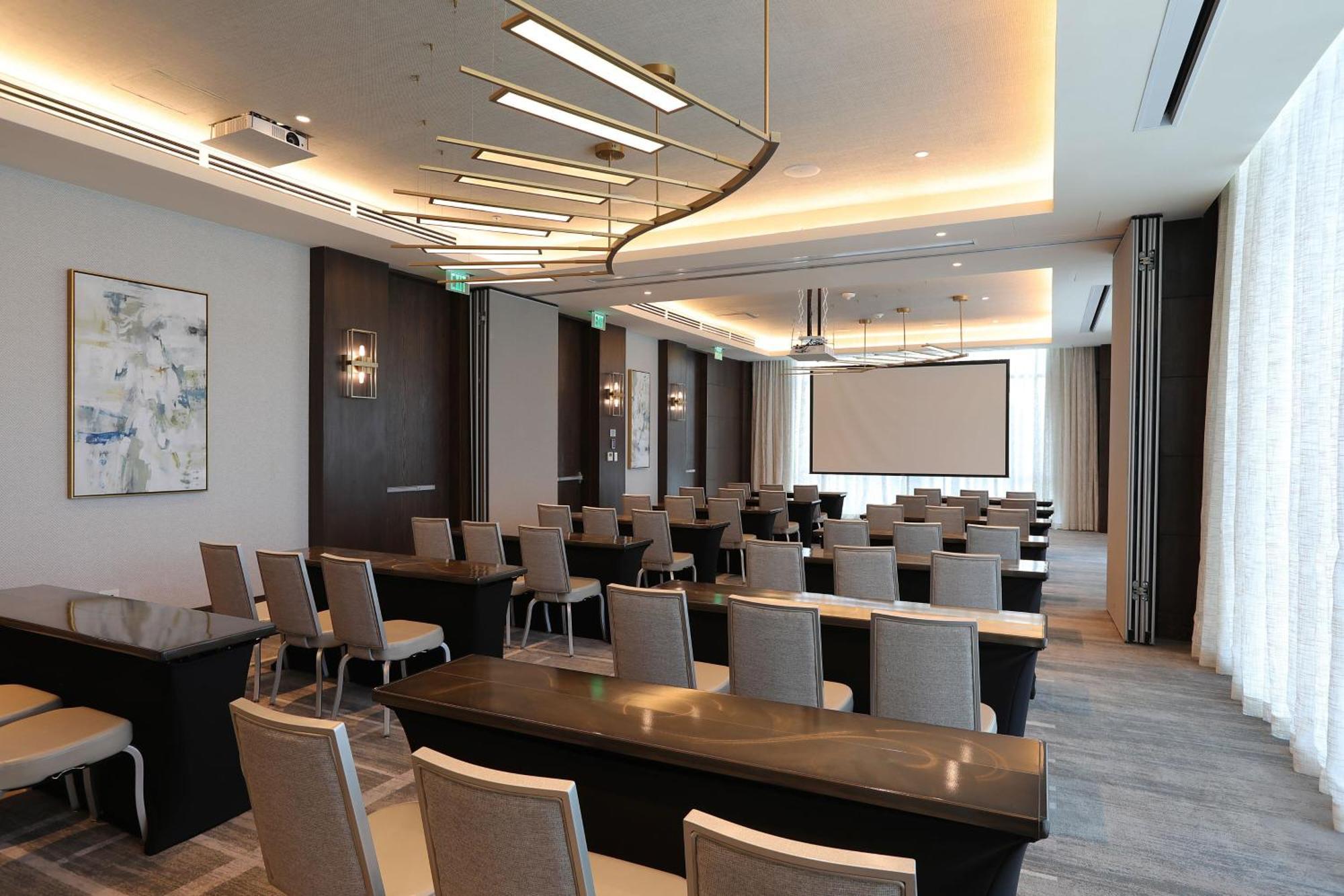 Hotel Courtyard By Marriott Santo Domingo Piantini Exterior foto